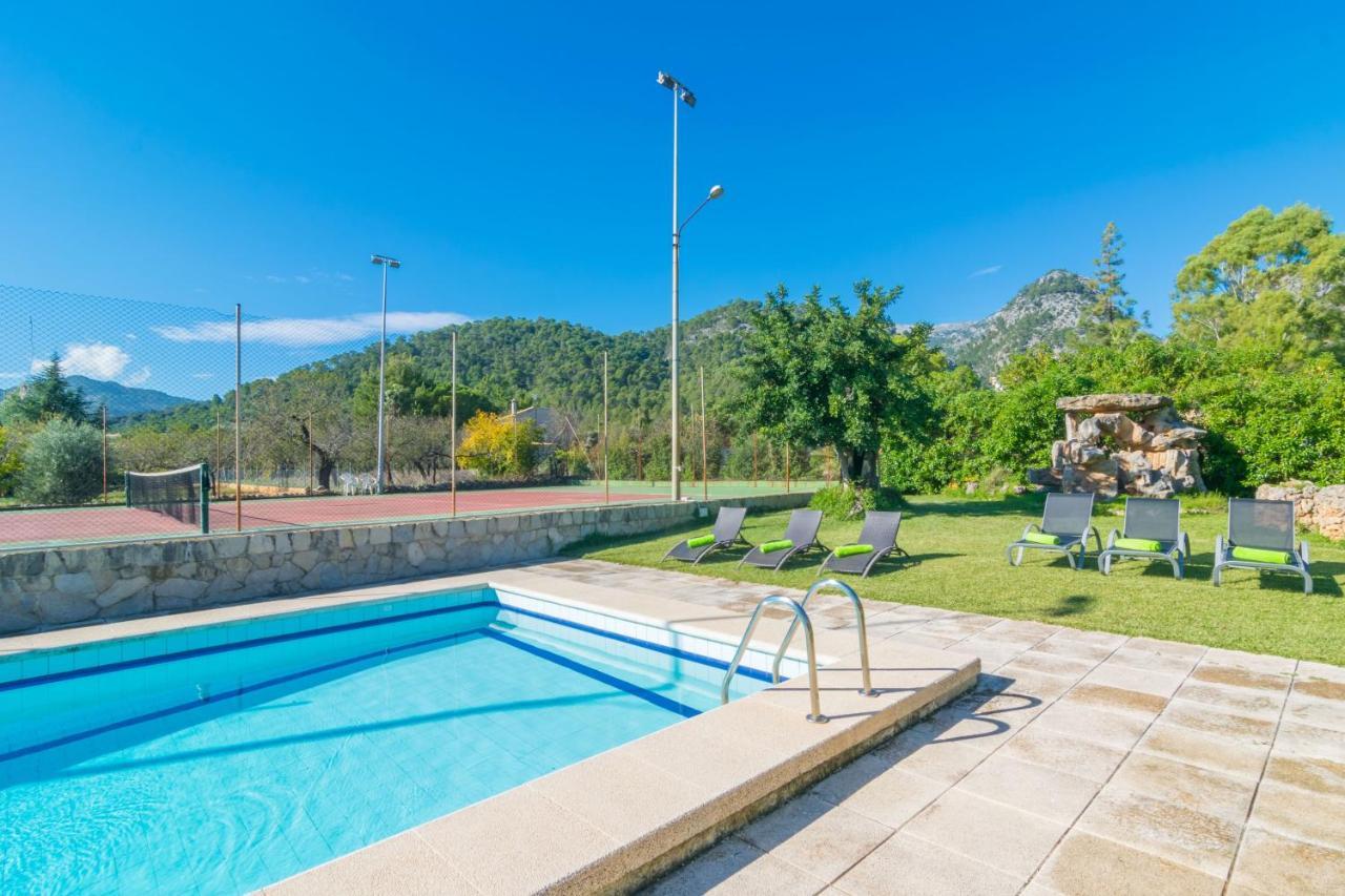 Calistro Villa *
